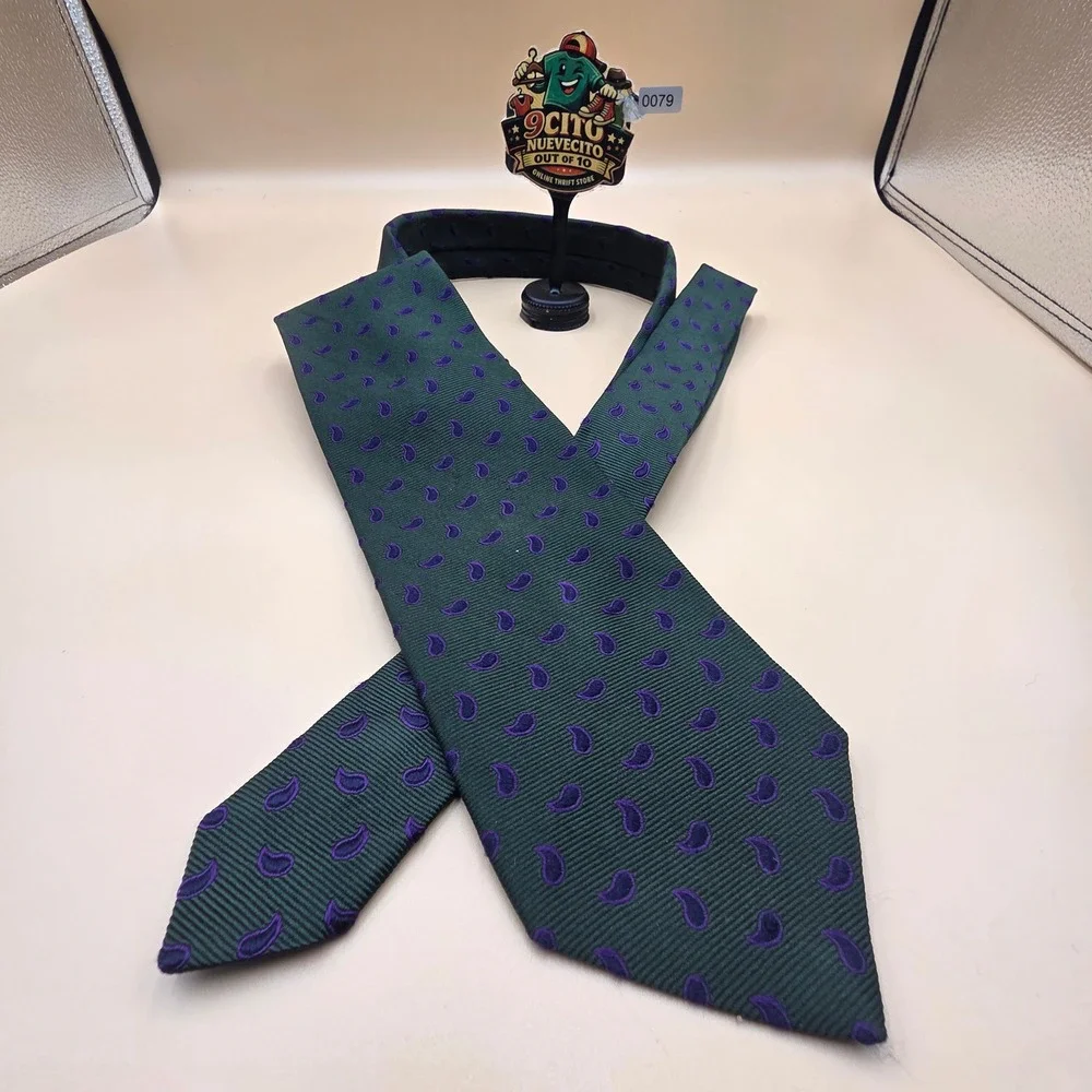 Brooks Brothers Makers Silk Tie Green Purple Paisley Teardrop Mens Necktie